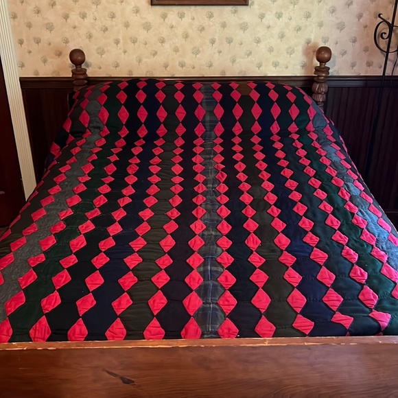 Other - Vintage Victorian 1910-20  “Queen of Diamonds” Quilt